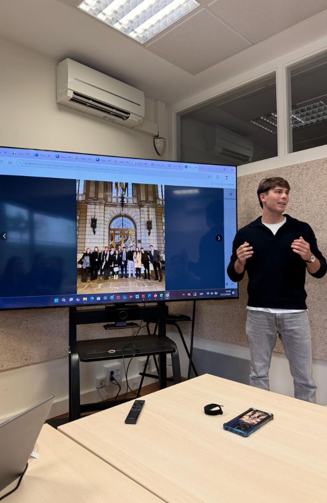 Carrousel sobre nosaltres ELSA (15)